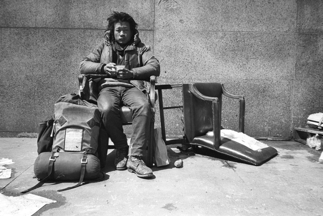 Tehching Hsieh Outdoor Piece 1981-82